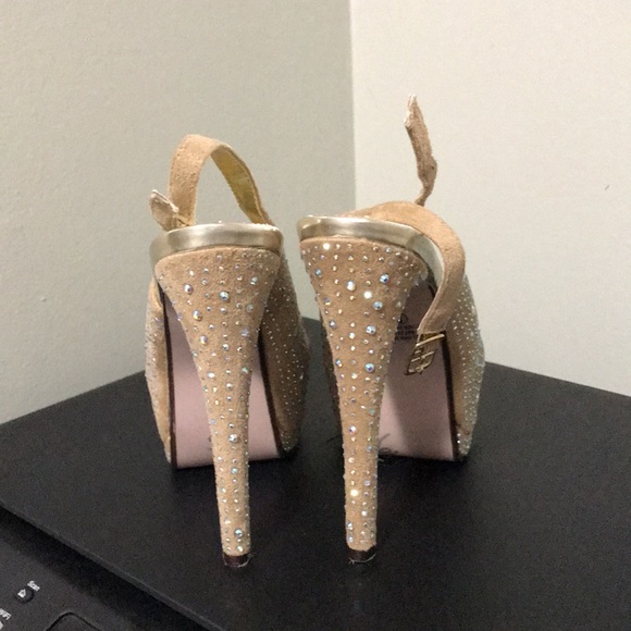 Gold Heart In D Pretty Aurora Borealis Sequence Platform Spiked 6”Heel T… - Picture 4 of 10